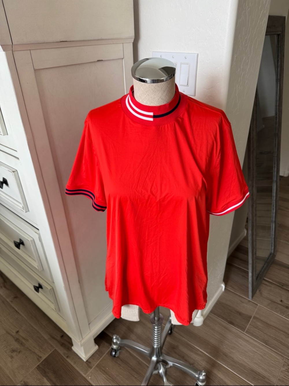 G/FORE XL Festherweight Mock Neck Racer top